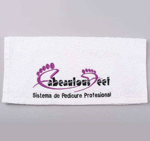 TOALLA DE CON LOGO FABEAULOUS FEET