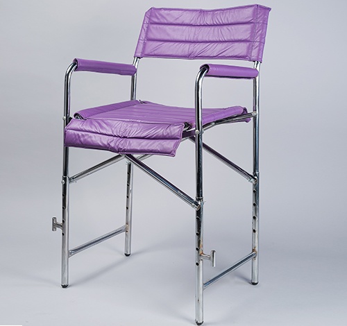 SILLA PARA CLIENTES PARA SERVICIO DE PEDICURE O MAQUILLAJE